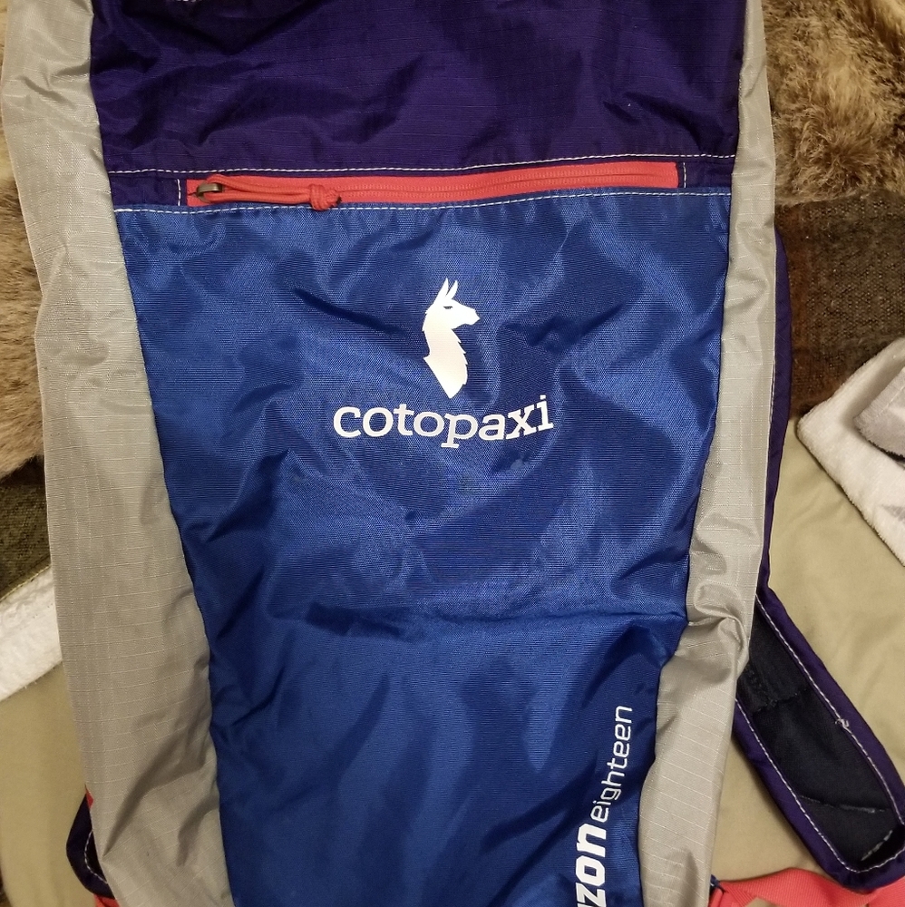 Cotopaxi 18L luzon day pack